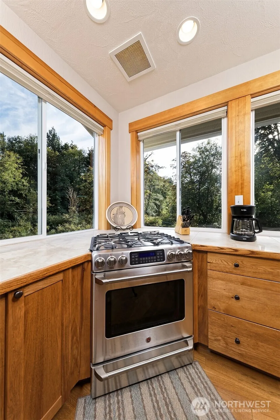 1010 SE Binns Swiger Loop Road Shelton, WA 98584