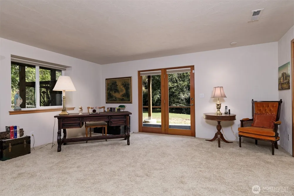 1010 SE Binns Swiger Loop Road Shelton, WA 98584