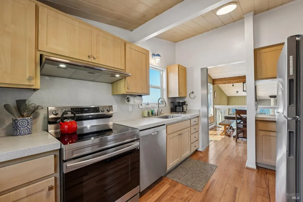 59 Kailua Way Dillon Beach, CA 94929