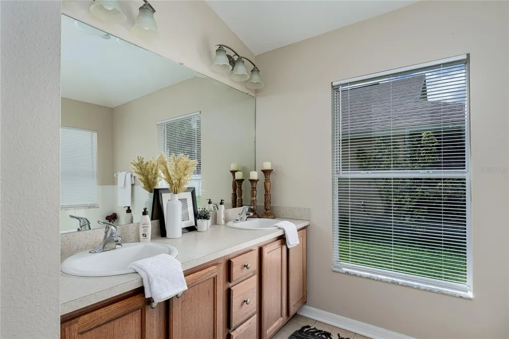 5231 119TH TERRACE E Parrish, FL 34219
