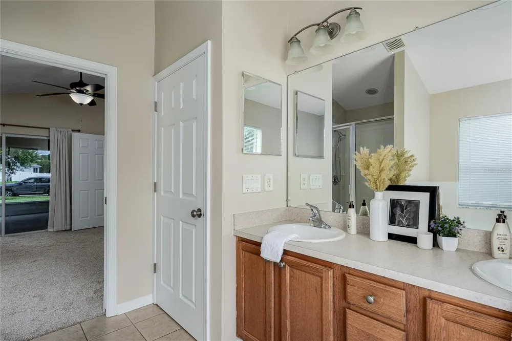 5231 119TH TERRACE E Parrish, FL 34219
