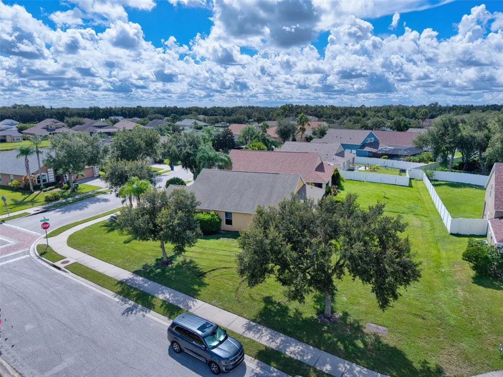 5231 119TH TERRACE E Parrish, FL 34219