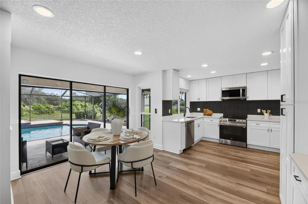 104 BARRINGTON DRIVE Brandon, FL 33511