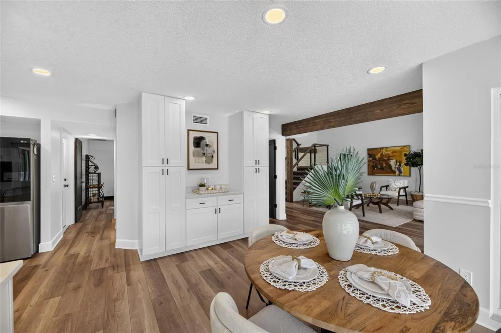 104 BARRINGTON DRIVE Brandon, FL 33511