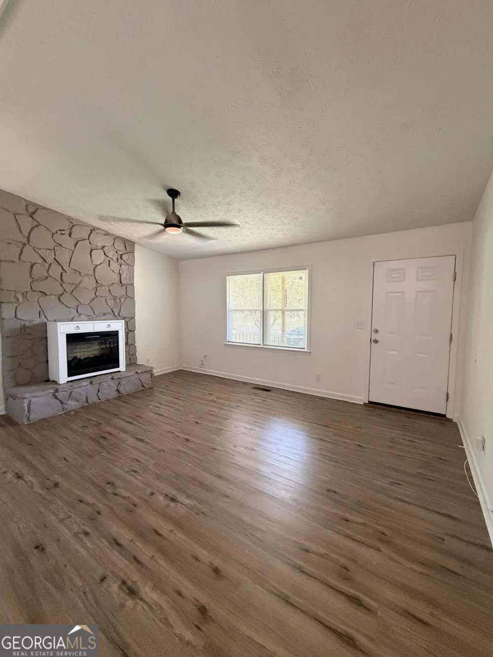 640 Valerie CIR Hiram, GA 30141