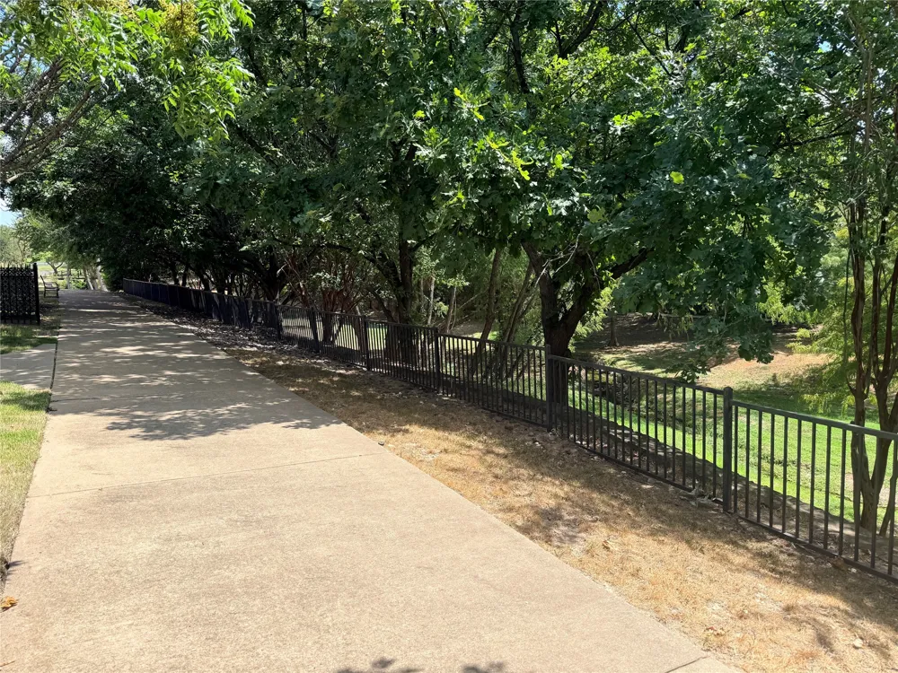 4429 Grady Lane Carrollton, TX 75010