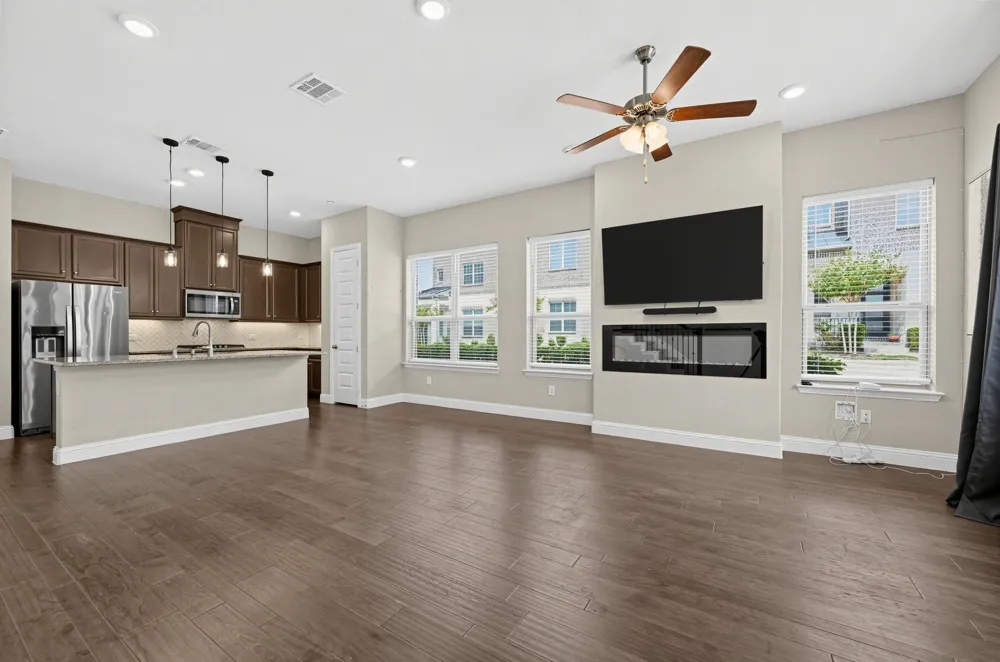 4429 Grady Lane Carrollton, TX 75010