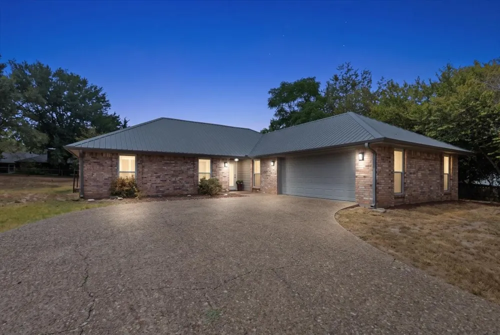 306 Lonestar Lane Hideaway, TX 75771