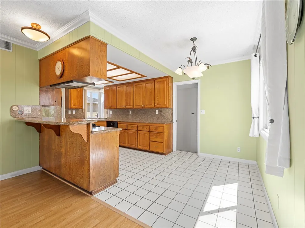 2315 W 230th Place Torrance, CA 90501