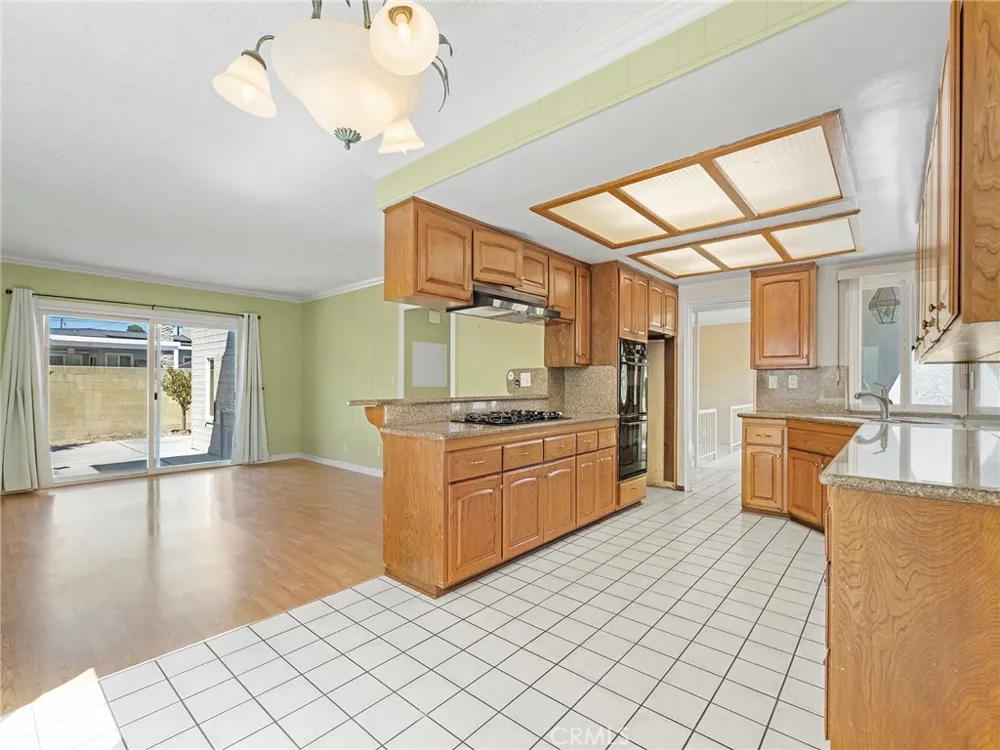 2315 W 230th Place Torrance, CA 90501