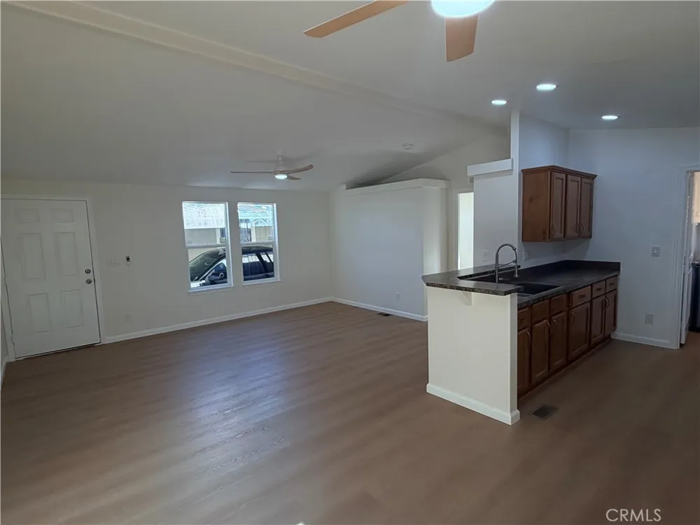 1931 E Meats Avenue #5 Orange, CA 92865
