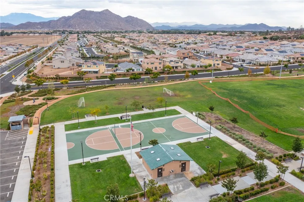 27071 Kodiak Court Menifee, CA 92585
