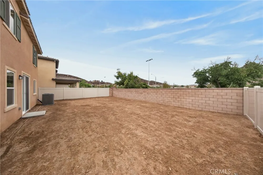 27071 Kodiak Court Menifee, CA 92585