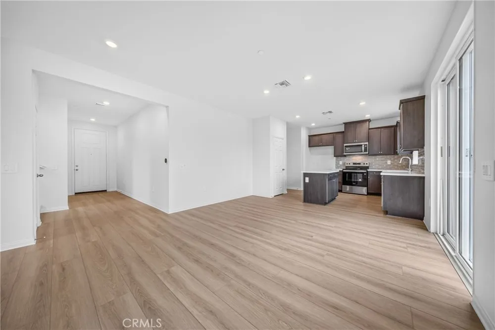 27071 Kodiak Court Menifee, CA 92585
