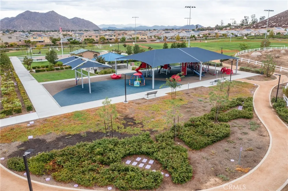 27071 Kodiak Court Menifee, CA 92585