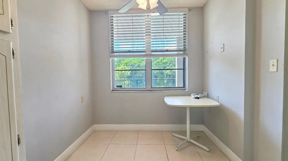 2650 NW 49th Avenue #318 Lauderdale Lakes, FL 33313