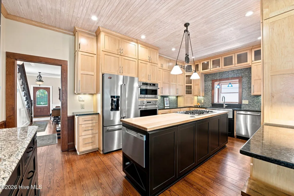 509 Metcalf Street New Bern, NC 28560