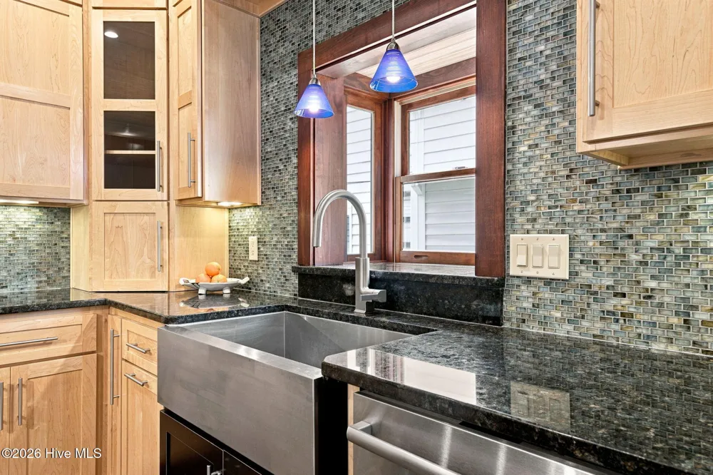 509 Metcalf Street New Bern, NC 28560