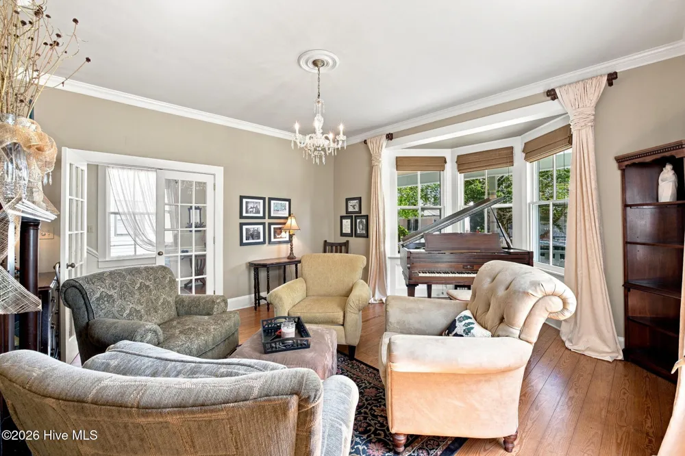 509 Metcalf Street New Bern, NC 28560