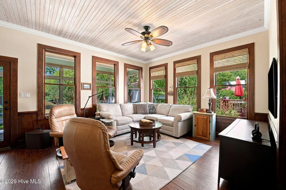 509 Metcalf Street New Bern, NC 28560
