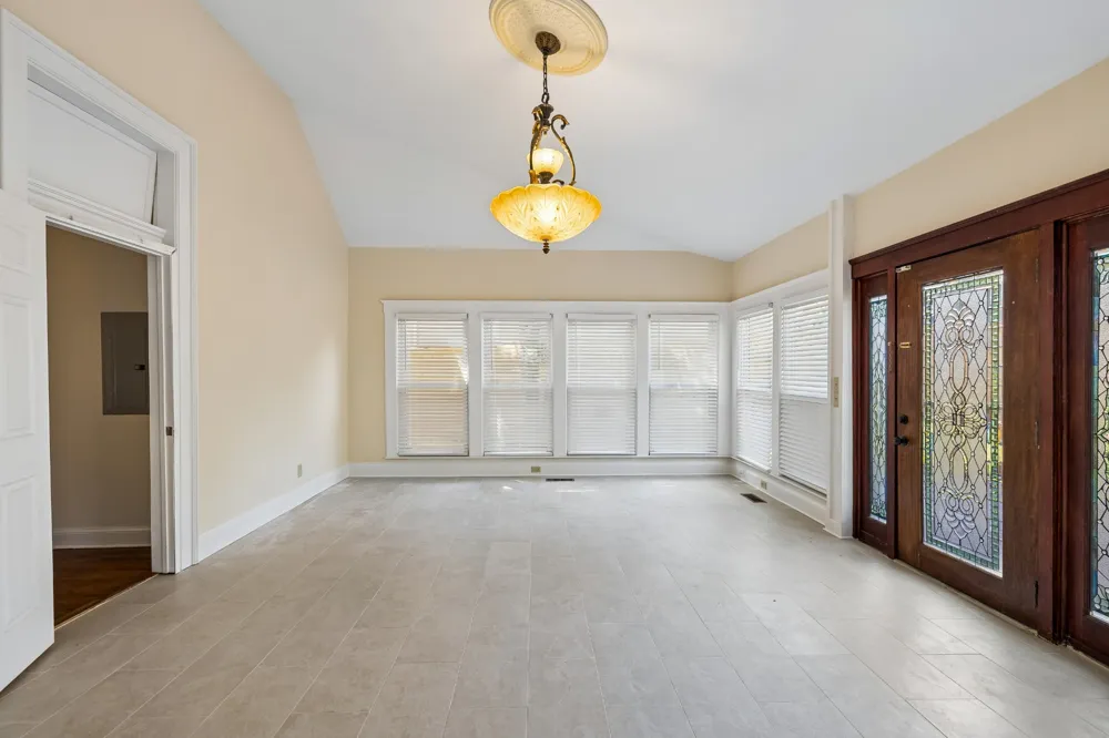 2107 10th Ave S Nashville, TN 37204