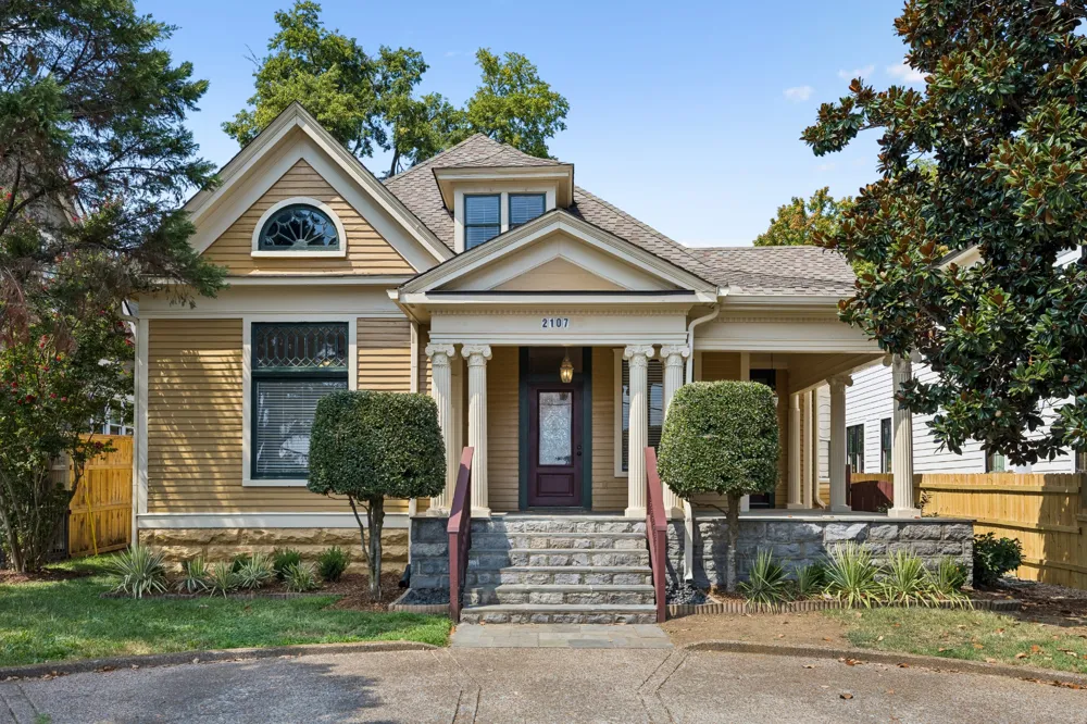 2107 10th Ave S Nashville, TN 37204
