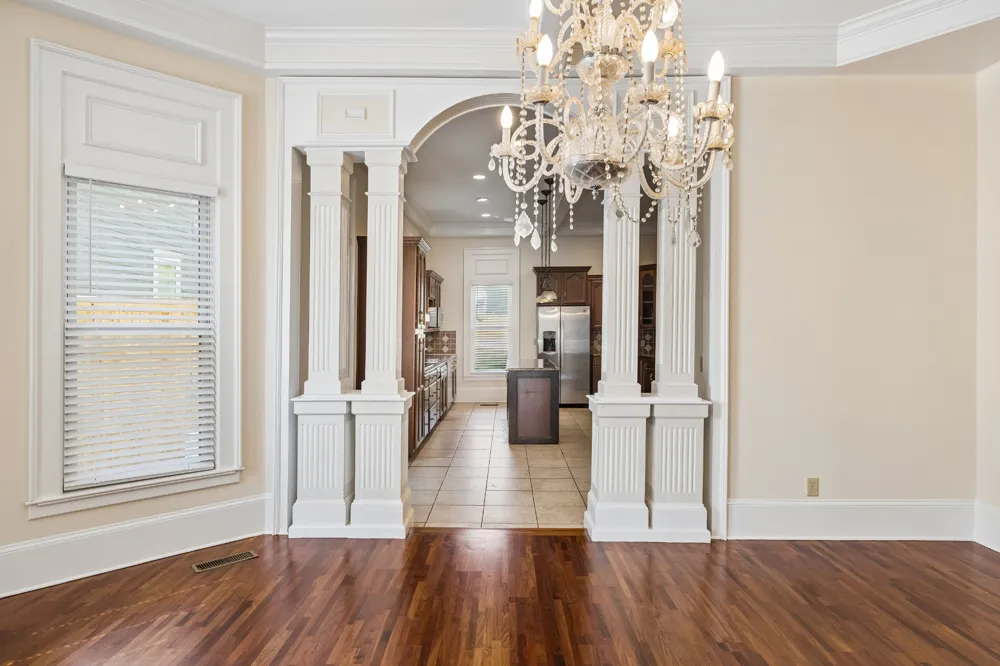 2107 10th Ave S Nashville, TN 37204