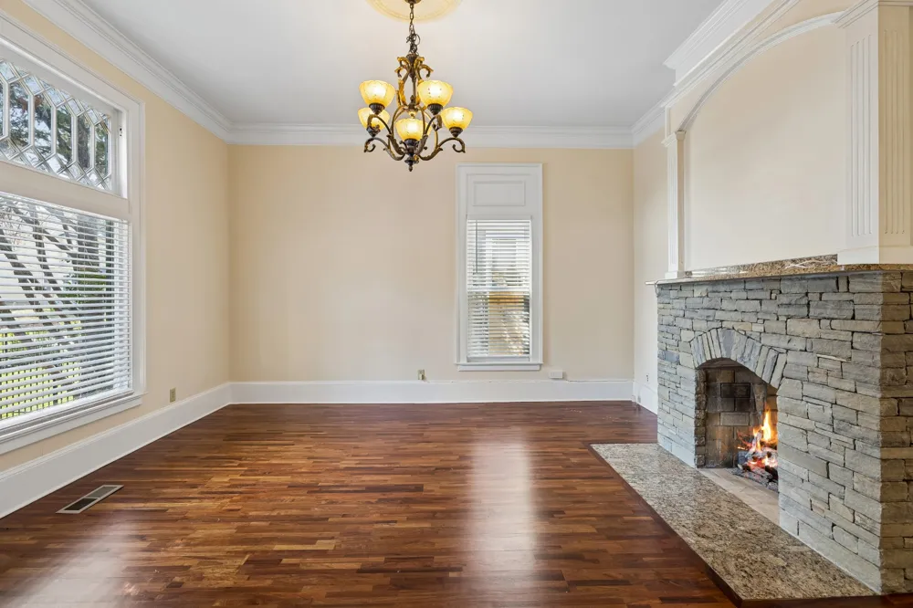 2107 10th Ave S Nashville, TN 37204