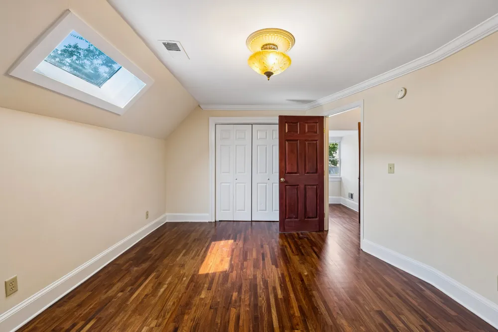 2107 10th Ave S Nashville, TN 37204