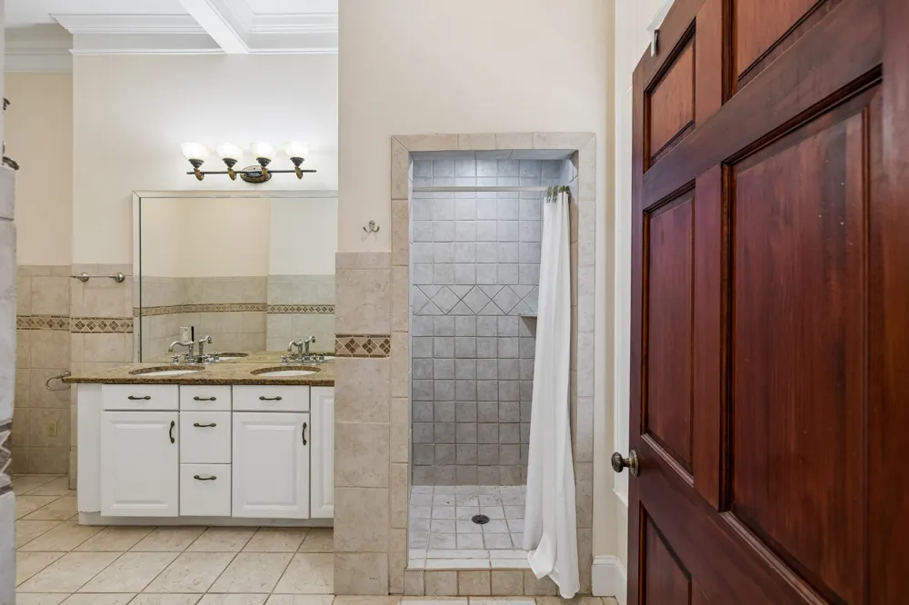 2107 10th Ave S Nashville, TN 37204
