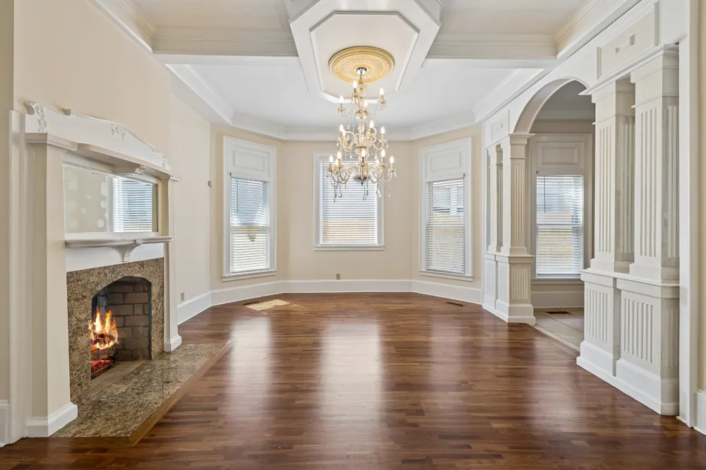 2107 10th Ave S Nashville, TN 37204