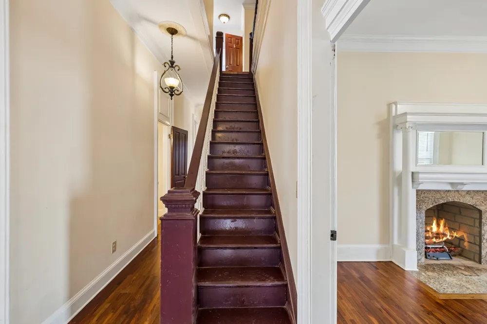 2107 10th Ave S Nashville, TN 37204