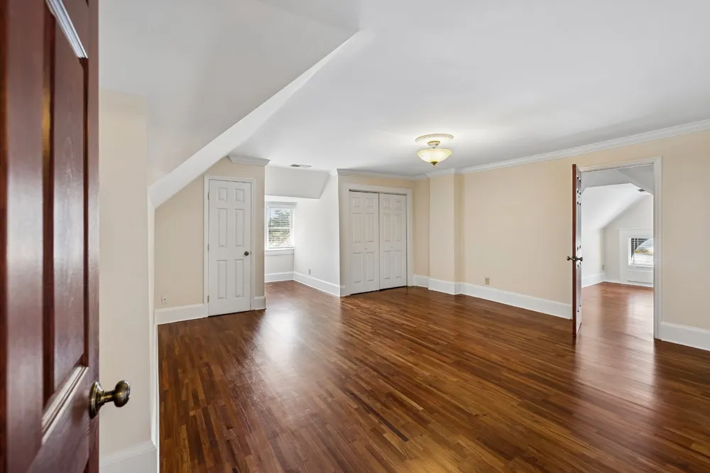 2107 10th Ave S Nashville, TN 37204