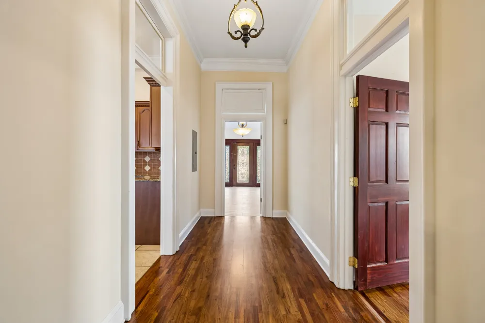 2107 10th Ave S Nashville, TN 37204