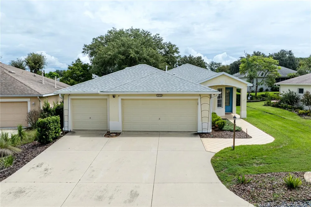 5370 INDIAN OCEAN LOOP LOOP Tavares, FL 32778