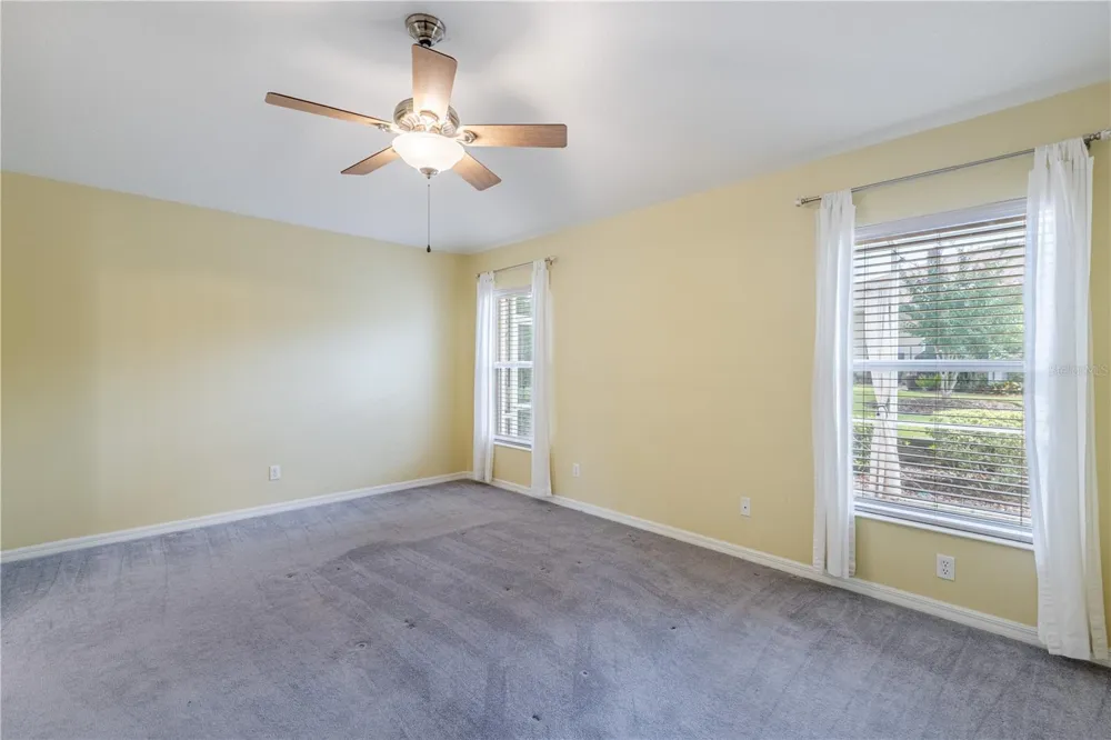 5370 INDIAN OCEAN LOOP LOOP Tavares, FL 32778