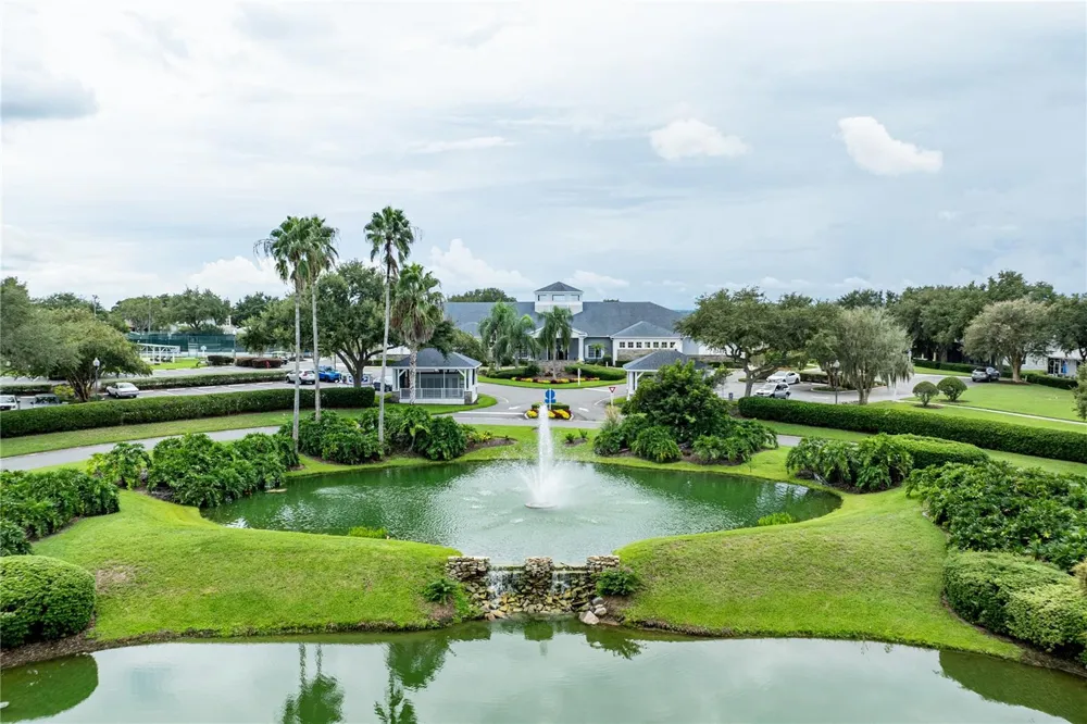 5370 INDIAN OCEAN LOOP LOOP Tavares, FL 32778