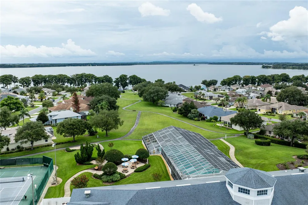 5370 INDIAN OCEAN LOOP LOOP Tavares, FL 32778
