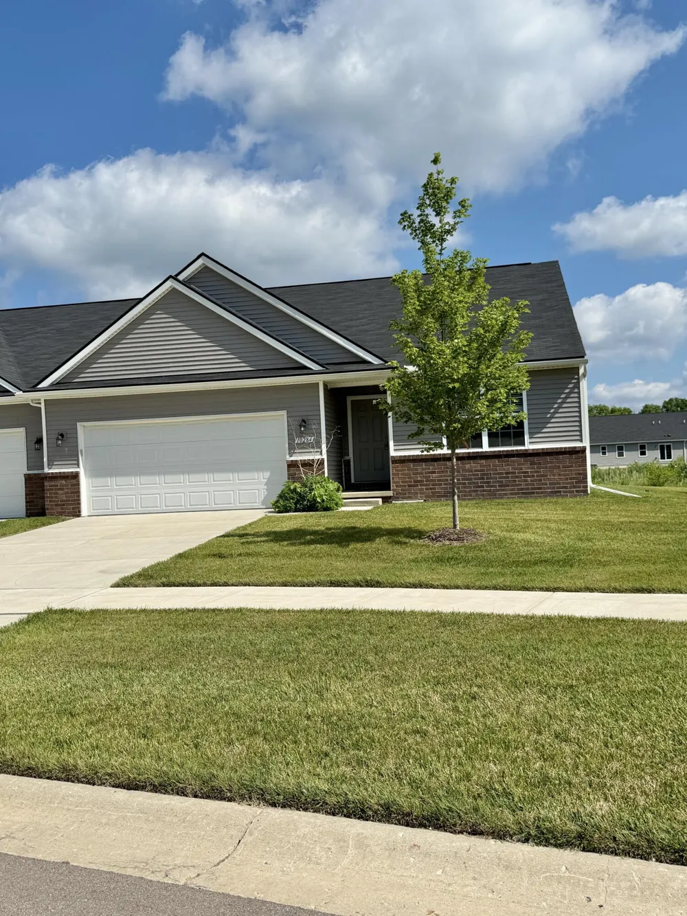 10284 Swan Lake Circle Ypsilanti Charter Township, MI 48197