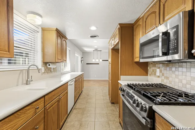 1214 Mount Capote San Antonio, TX 78213