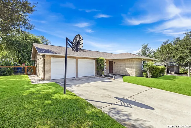 1214 Mount Capote San Antonio, TX 78213