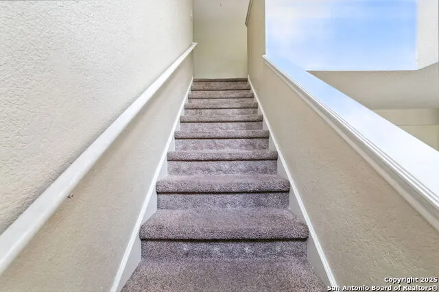 10315 MUSTANG RIDGE RD Converse, TX 78109