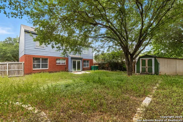 10315 MUSTANG RIDGE RD Converse, TX 78109
