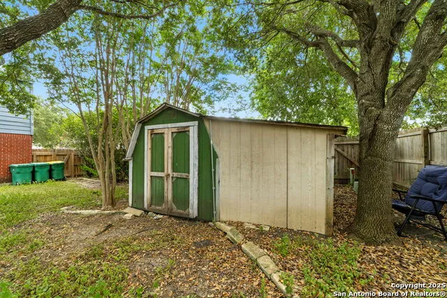 10315 MUSTANG RIDGE RD Converse, TX 78109