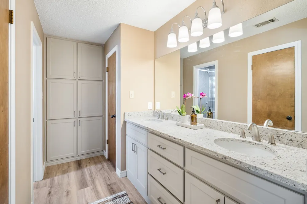 5112 Cordova Avenue Fort Worth, TX 76132