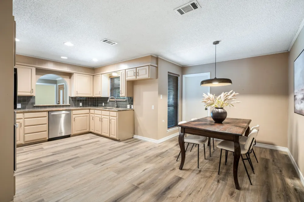 5112 Cordova Avenue Fort Worth, TX 76132