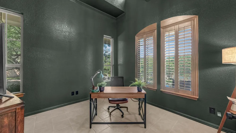 381 Creek Bend Drive Aledo, TX 76008