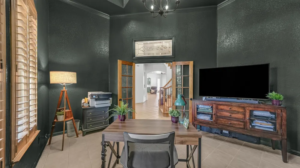381 Creek Bend Drive Aledo, TX 76008