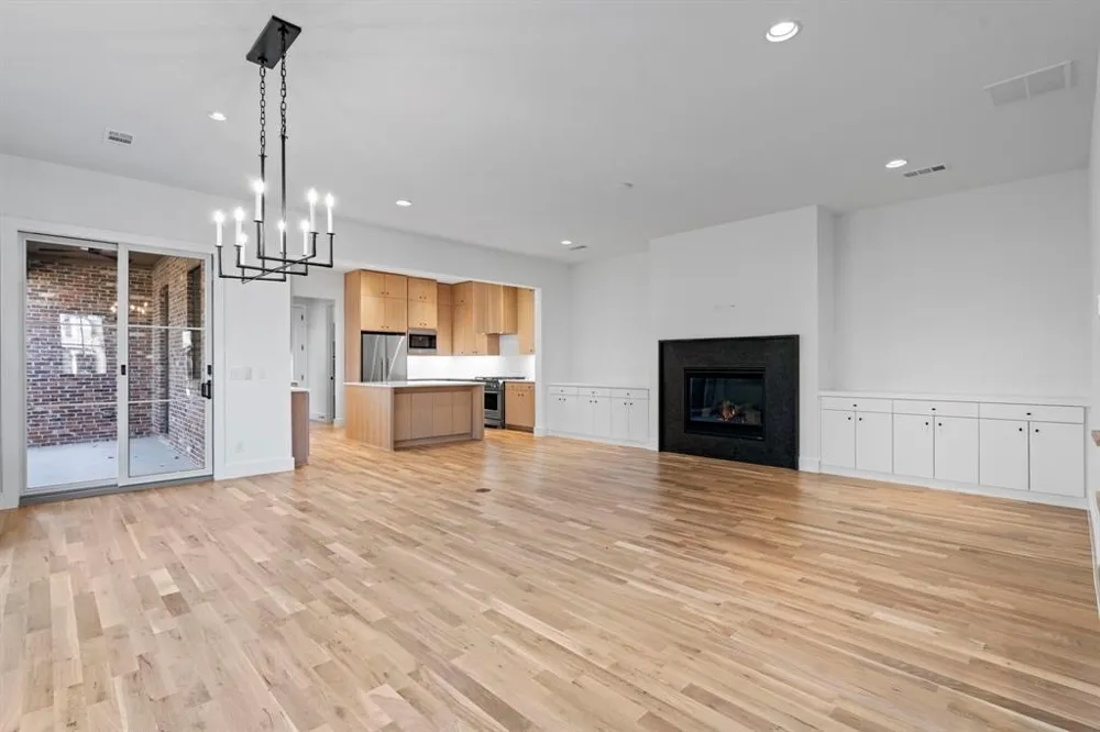 5836 Martel Avenue Dallas, TX 75206