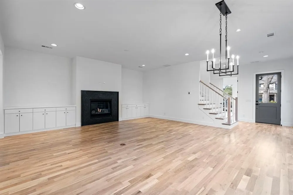 5836 Martel Avenue Dallas, TX 75206